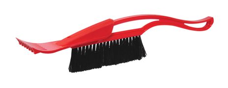 Щётка со скребком автомобильная Цвет в асс-те (уп.25) Альтернатива М970