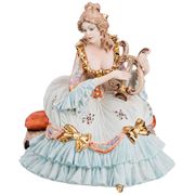 Статуэтка декоративная дама с арфой 31*25*31 см.