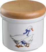 Банка для пищевых продуктов гуси диаметр=10 см. высота=9 см.