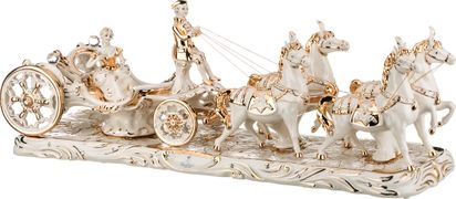 Фигурка карета 73*23 см. высота=27 см.