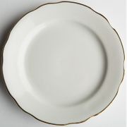 Тарелка мелкая 200мм Вырезной край Отводка золотом ДУЛЕВСКИЙ ФАРФОР - 14642