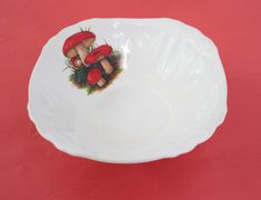 Миска четырехугольная "группа 8" Грибы-2 КУБАНЬФАРФОР - 0152