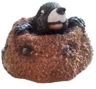 Крот из норки h-12см ИНВЕСТДЕКОР - FG-246